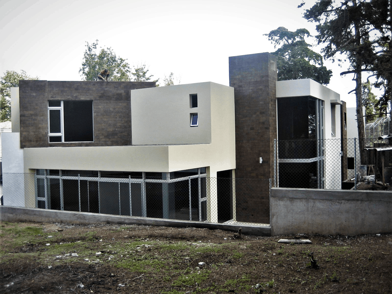 Obra Pérez, La Montaña zona 16